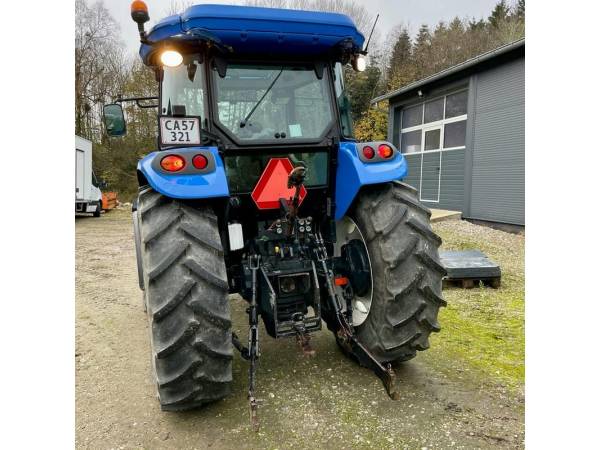 Трактор New Holland TD5.95 (2013)