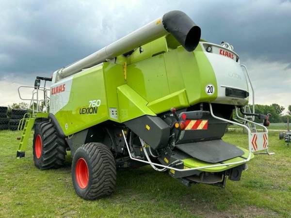 Комбайн Claas Lexion 760  (2011)