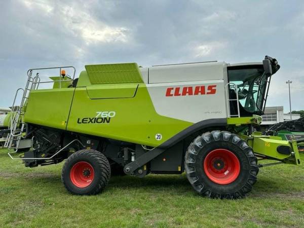 Комбайн Claas Lexion 760  (2011)
