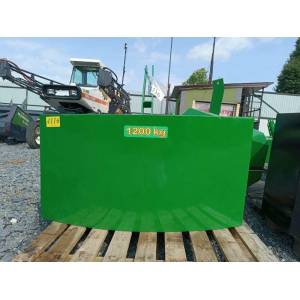 Противовес Tridaagro Dambo 1200