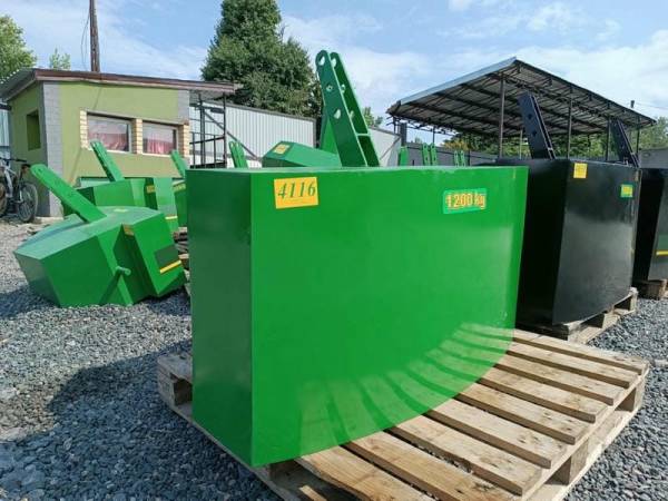 Противовес Tridaagro Dambo 1200