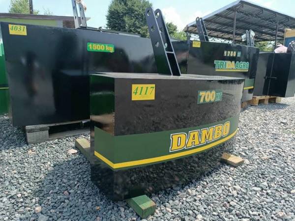 Противовес Tridaagro Dambo 700