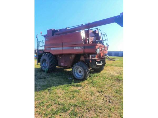 Комбайн Case IH 2388 (2007)