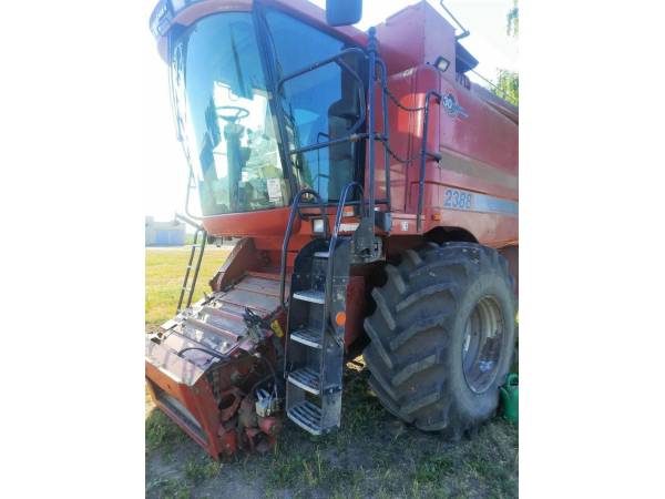 Комбайн Case IH 2388 (2007)