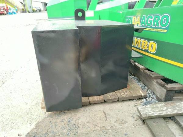 Противовес Tridaagro Dambo 600