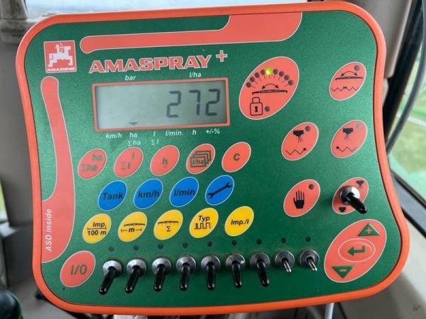 Навесной опрыскиватель Amazone UF 1201 (2018)