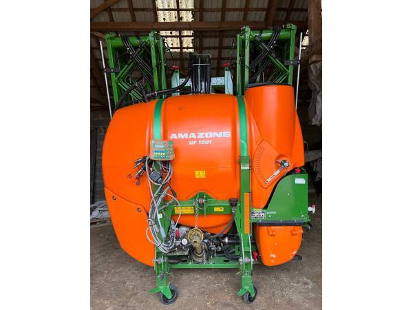 Навесной опрыскиватель Amazone UF 1201 (2018)