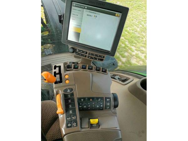 Трактор John Deere 8370R (2016)