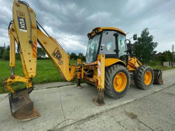 Экскаватор-погрузчик JCB 4CX (2005)