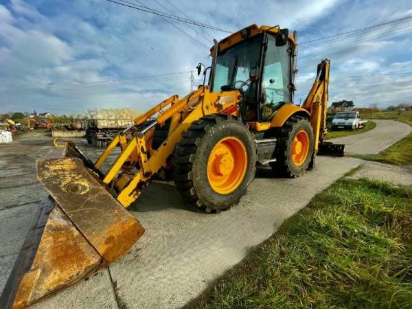 Экскаватор-погрузчик JCB 4CX (2005)