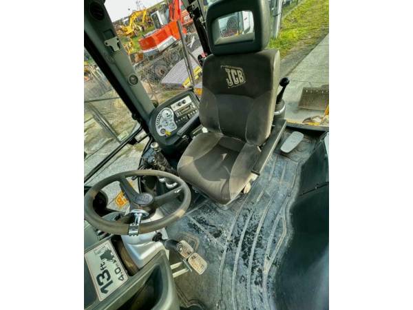 Экскаватор-погрузчик JCB 4CX (2005)
