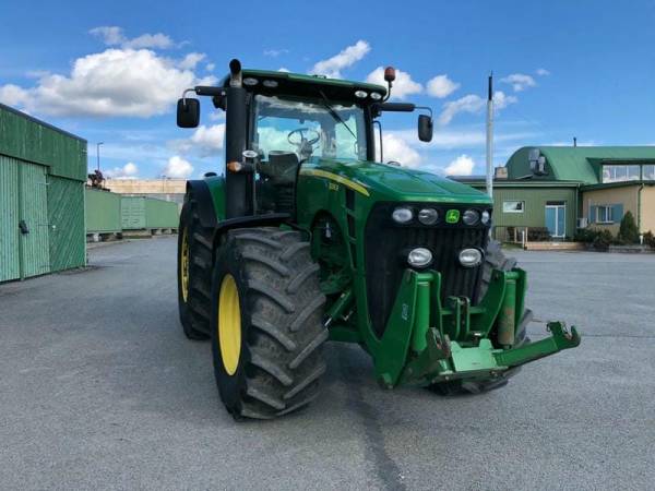 Трактор John Deere 8295 R (2011)