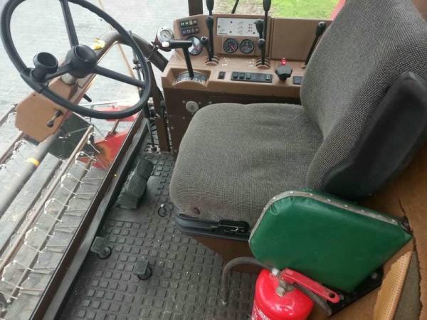 Комбайн Dronningborg D7200 (1990)