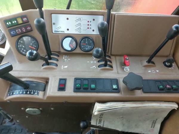 Комбайн Dronningborg D7200 (1990)