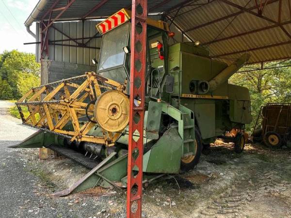 Комбайн John Deere 955 (1990)
