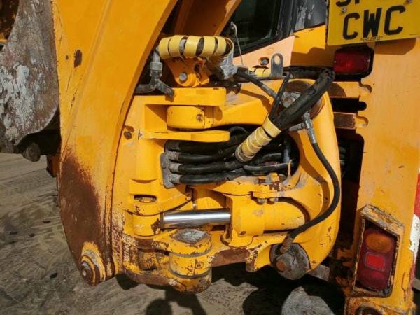 Экскаватор-погрузчик JCB 4CX (2009)