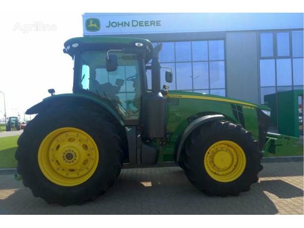 Трактор John Deere 8335 R