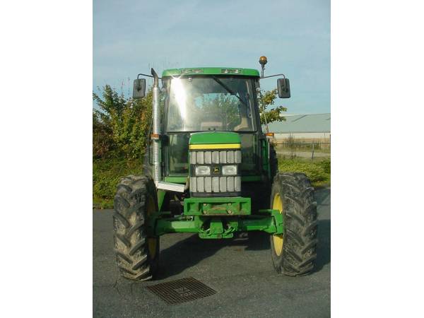 Трактор John Deere 6310 (2000)