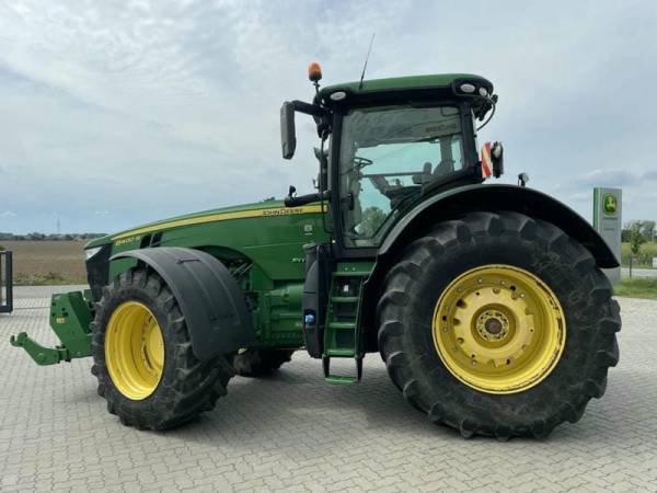 Трактор John Deere 8400R (2018)