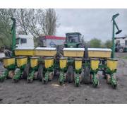 Сеялка точного высева John Deere 7000