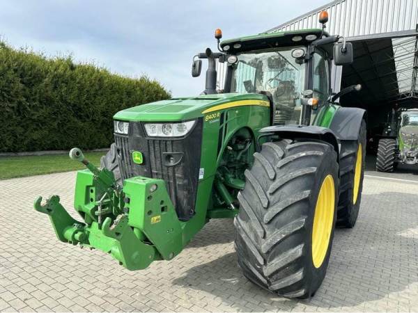 Трактор John Deere 8400R (2017)