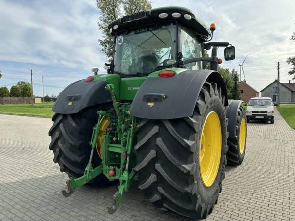 Трактор John Deere 8400R (2017)