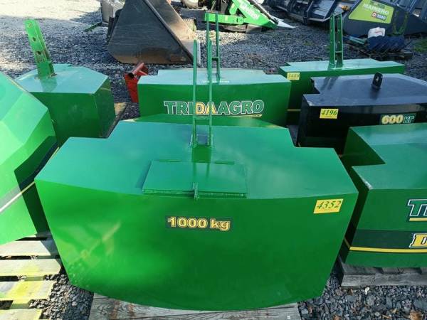Противовес Tridaagro Dambo 1000 с ящиком для хранения инструментов (2023)