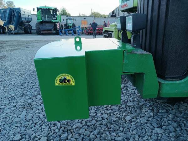 Противовес Tridaagro Dambo 800 (2023)