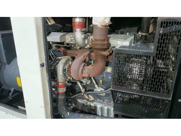 Дизельный генератор Perkins 165 KVA (132 кВт) 