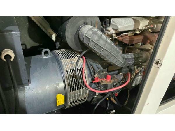 Дизельный генератор Perkins 165 KVA (132 кВт) 