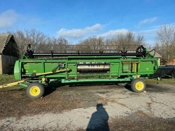 Жатка зерновая John Deere 622R (2015)