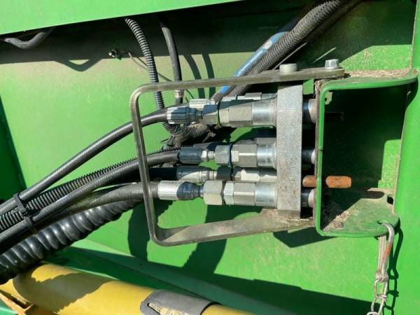 Жатка зерновая John Deere 622R (2015)