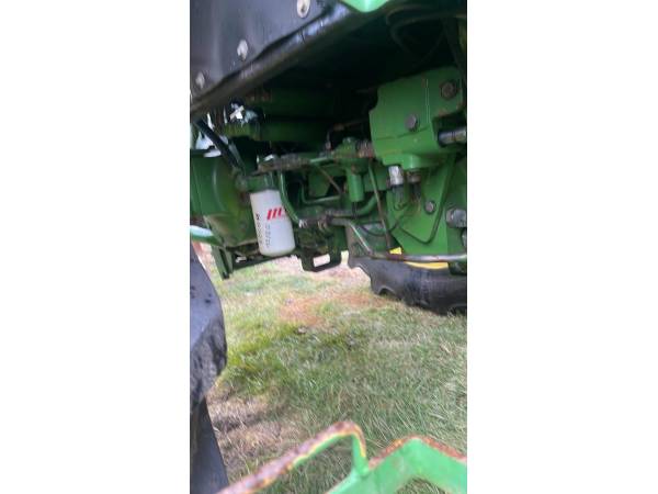 Трактор John Deere 2650 (1992)