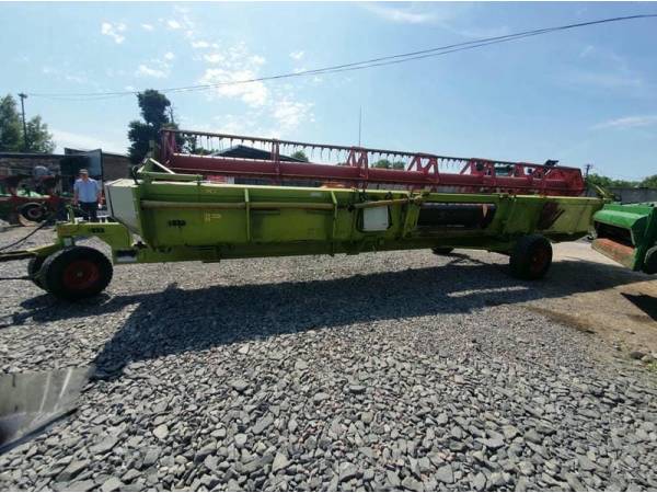Жатка зернова Claas Avto-Contour C900 (2000)