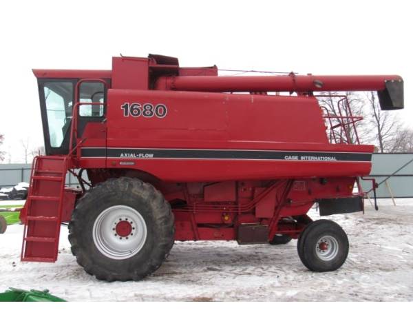 Комбайн Case IH 1680 (1993)