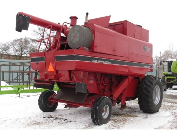 Комбайн Case IH 1680 (1993)
