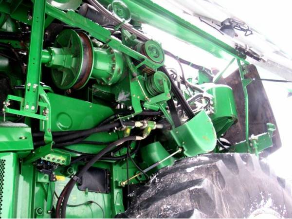 Комбайн John Deere 9770 STS (2010)