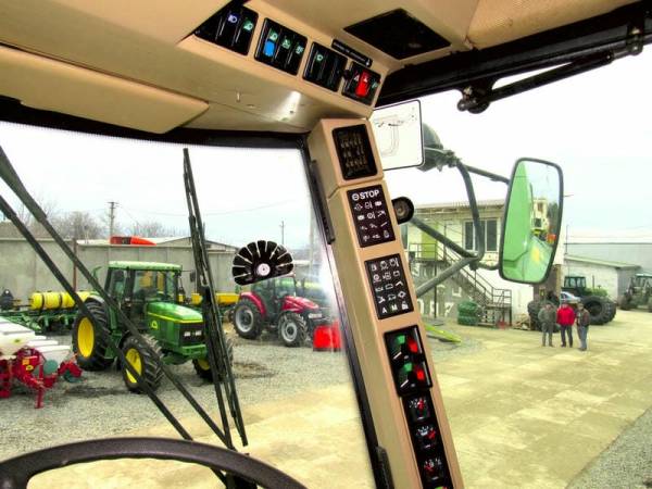 Комбайн John Deere 2264 (2000)