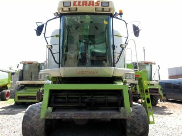 Комбайн Claas Lexion 460 TT (2000)