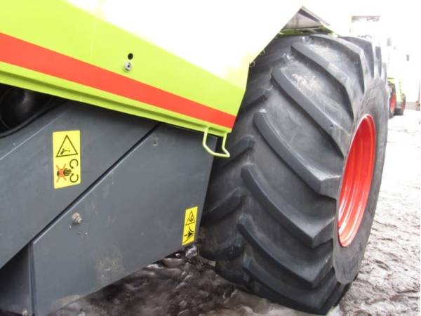 Комбайн Claas Lexion 480 (2001)