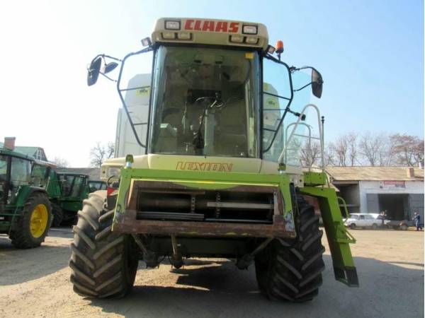 Комбайн Claas Lexion 480 (2001)