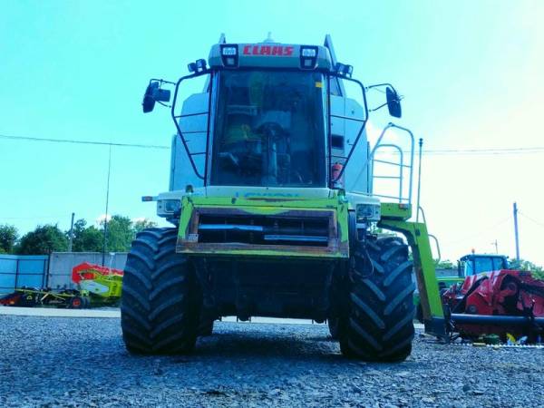 Комбайн Claas Lexion 480 (2002)