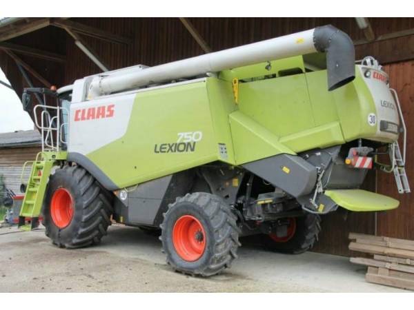 Комбайн Claas Lexion 750 (2011)