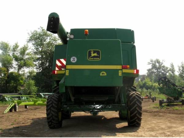 Комбайн John Deere 9600 (1992)