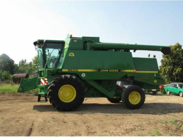 Комбайн John Deere 9600 (1992)