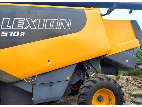Комбайн CAT Lexion 570R (2005)