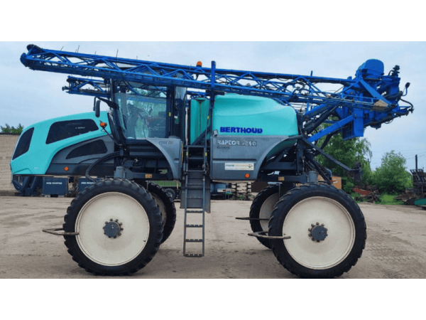 Самохідний обприскувач Berthoud Raptor 3240 (2017)