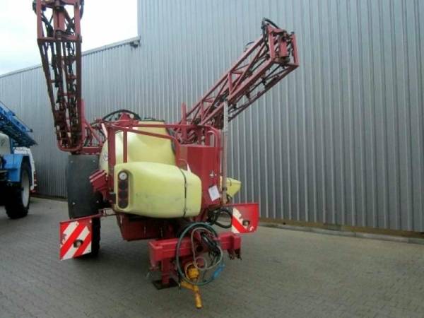 Причіпний обприскувач Hardi Commander 2800 (2000)