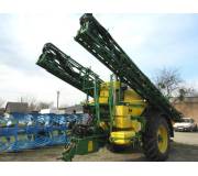 Причіпний обприскувач John Deere 840i