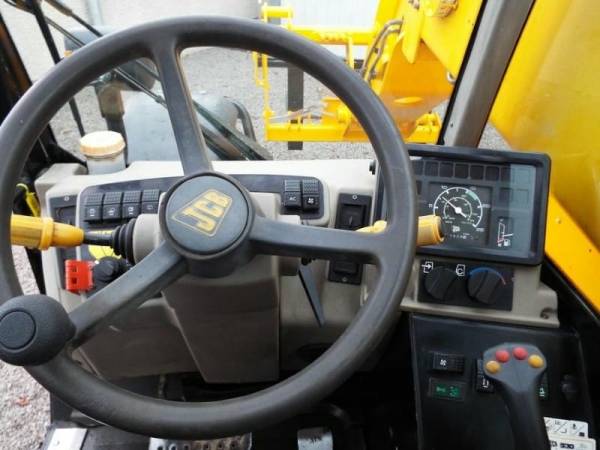 Навантажувач JCB 530-70 (2002)
